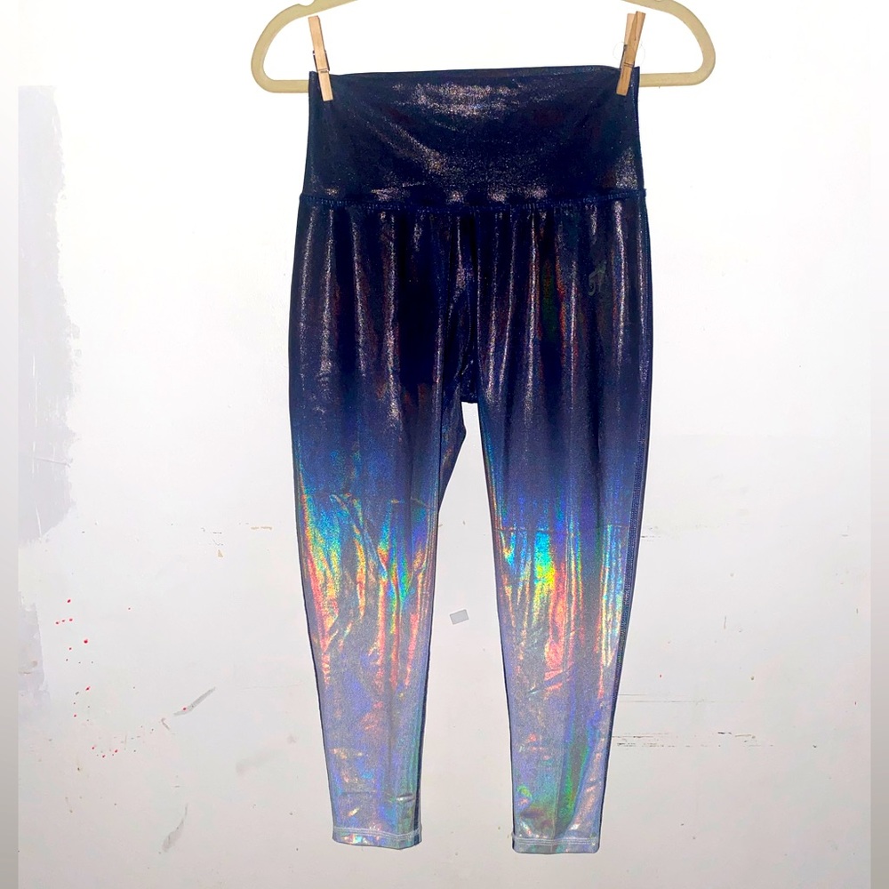 Beautiful, iridescent leggings
